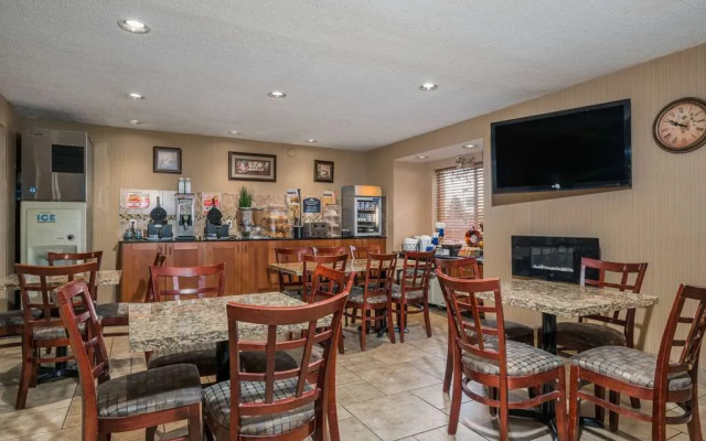 Microtel Inn & Suites By Wyndham Rochester Mayo C