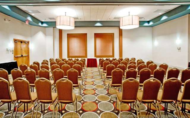 Holiday Inn St Petersburg N - Clearwater by IHG