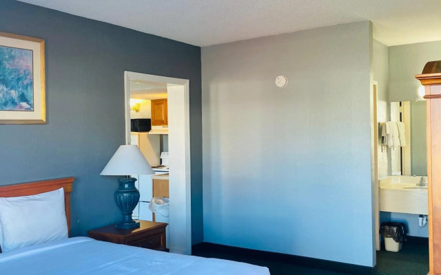 Travelers Place Inn & Suites