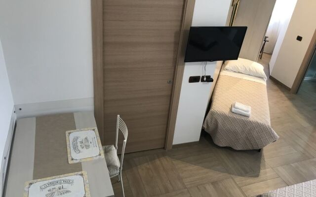 B&B Regal Home