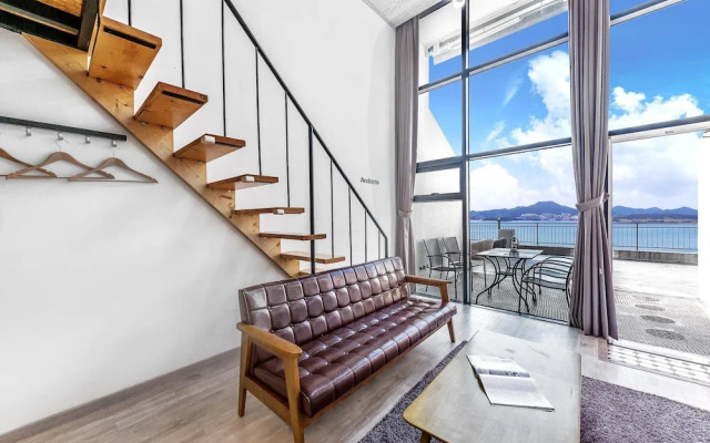 Yeosu Andante Pension