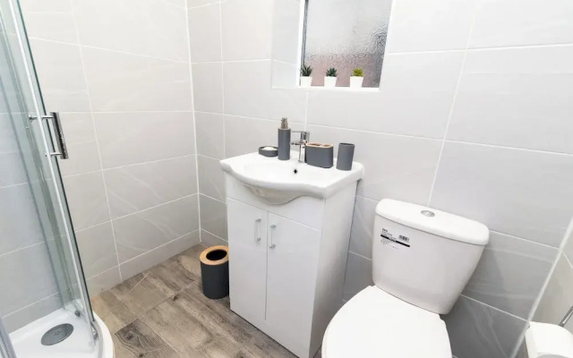 Michaelmas 2-bedroom Apartment in Coventry