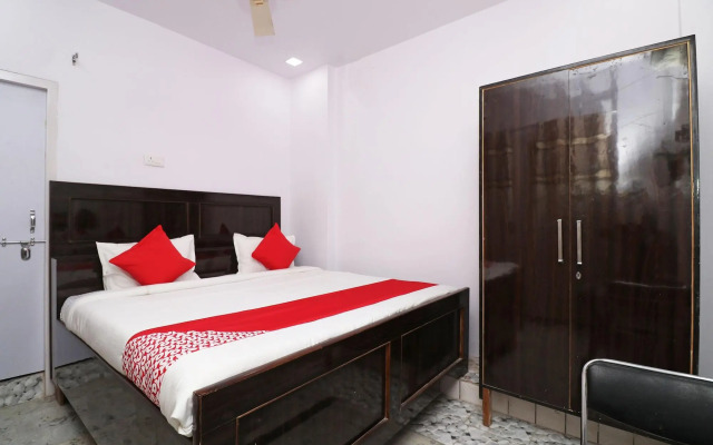 Hotel Raj Shree By OYO Rooms