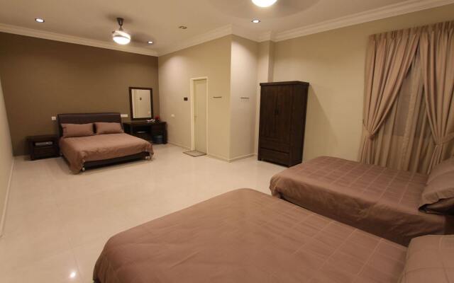 Ian's De Splendid Home