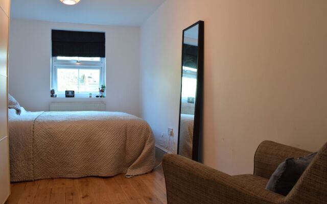 1 Bedroom Flat In Lower Clapton, Hackney