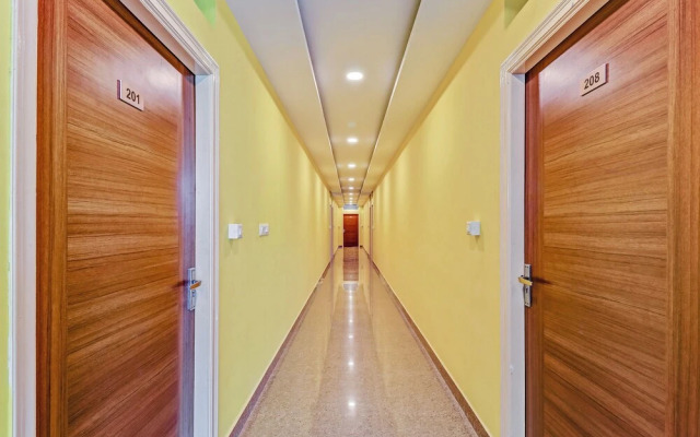 Oyo 48950 Vaishali Residency