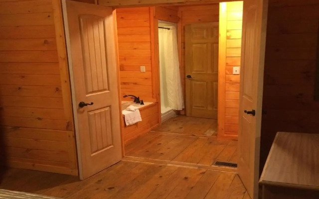 The Smokehouse Lodge and Cabins