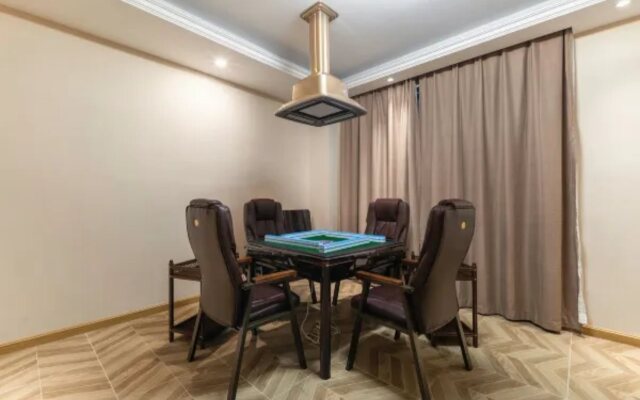 Vienna Hotel (Ledong Gongyuan)