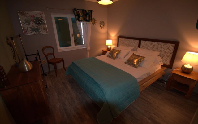 Le Mas de la Chadenière