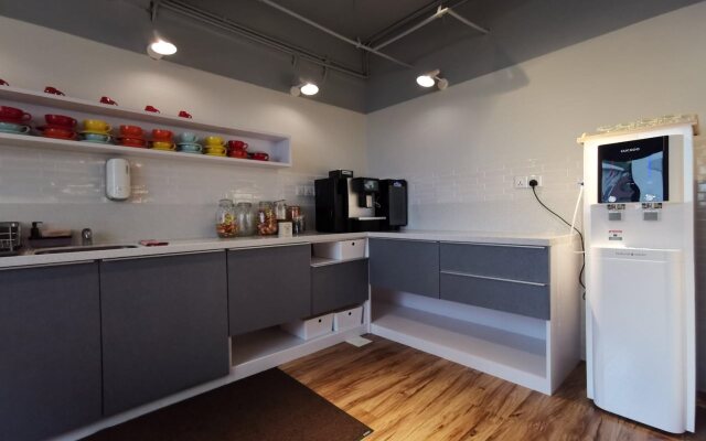 TOOJOU Kota Kinabalu - Hostel