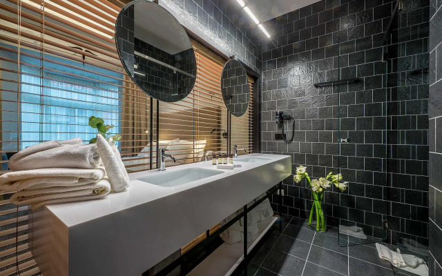 Artagonist Art Hotel