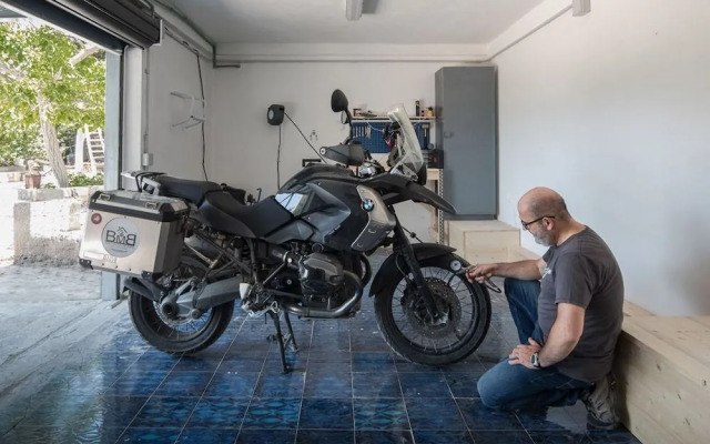 BMB Bed Motor Bike