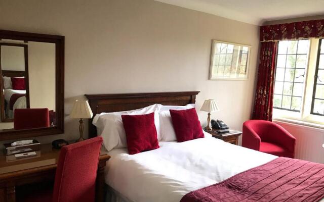 The Mallyan Spout Hotel