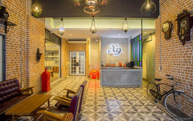 X9Hostel
