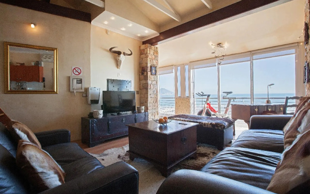 Leisure Bay 306 by CTHA