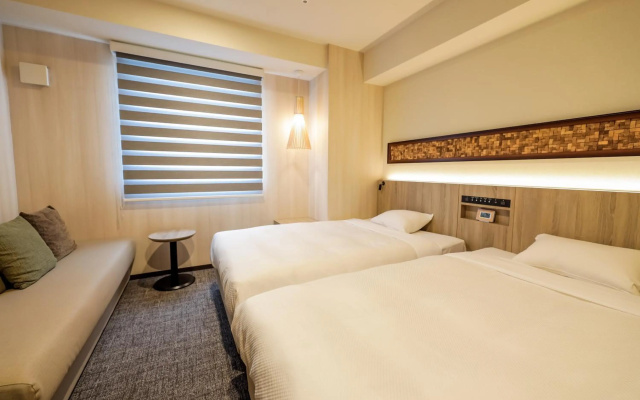 Hotel IL FIORE Kasai Annex – Guest Rooms – Tokyo