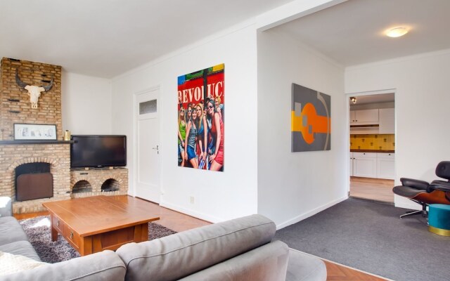 Simplistic Holiday Home in Kaatsheuvel near Efteling