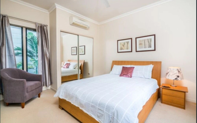 Resort Living with Private Pool sleeps 8