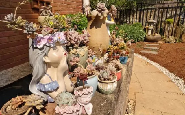 Yihuaxuanting Homestay (Kunming Dianchi Haitang Dam)