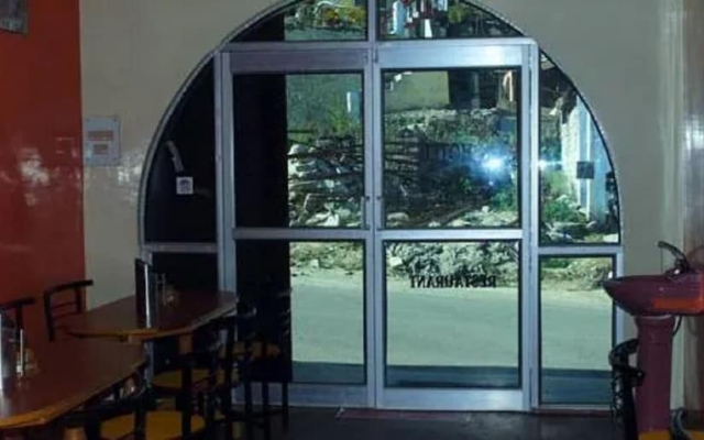 Goroomgo Pandey Lodge Munsiyari