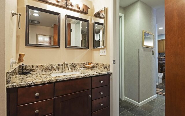 Slopeside Park City by Casago