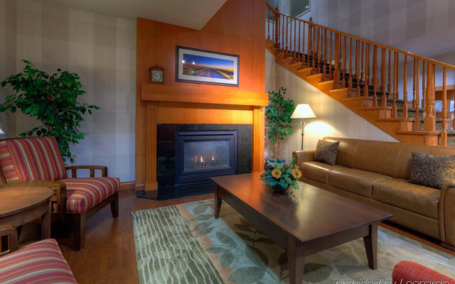 Country Inn & Suites by Radisson, Calgary-Northeast