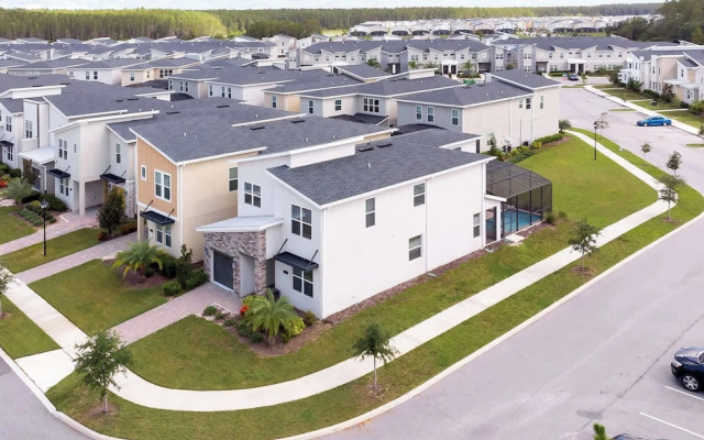 Storeybook Escape Sleeps 11!