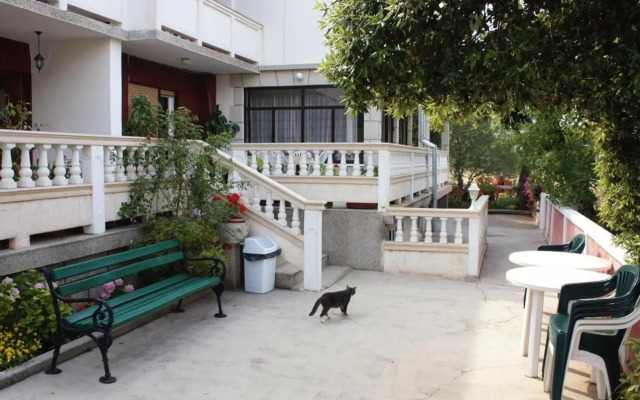 Apartments by the sea Barbat, Rab - 4993
