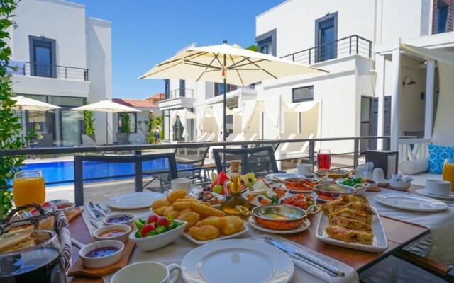 Cunda Garden Hotel
