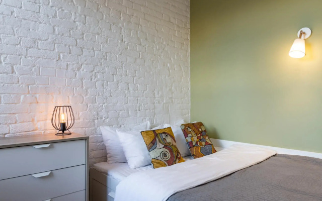 Рядом с Эрмитажем