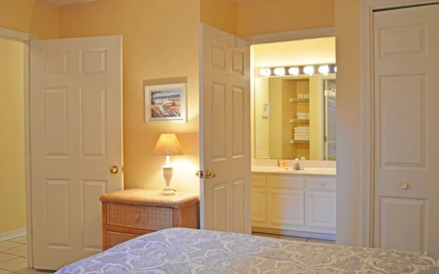 Grand Caribbean East & West W315