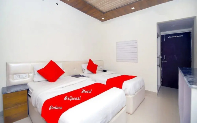 Hotel brijwasi palace