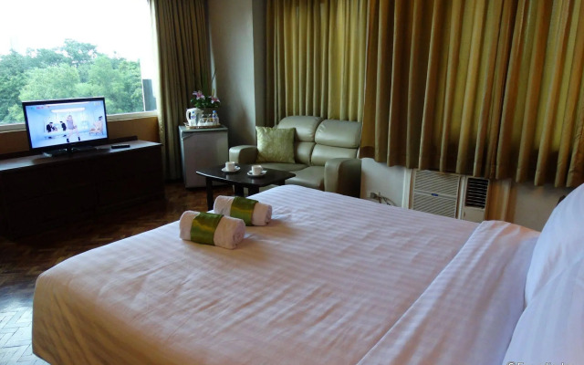 The Corporate Inn Hotel