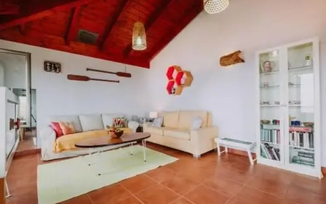 Salitre House