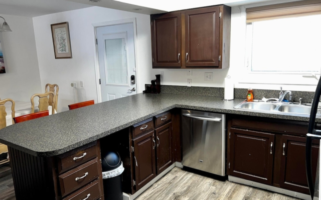 Southside 3bd 2bt apartment