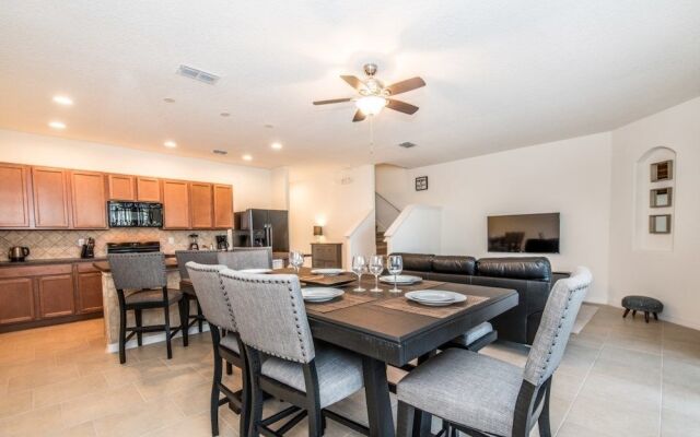 Amazing Townhouse! Solterra - 4686TD