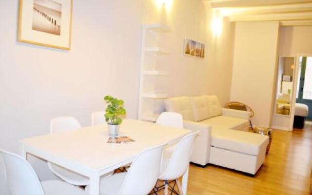 Barcelona Mercaders Apartments