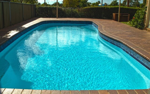 Econo Lodge Fountain View