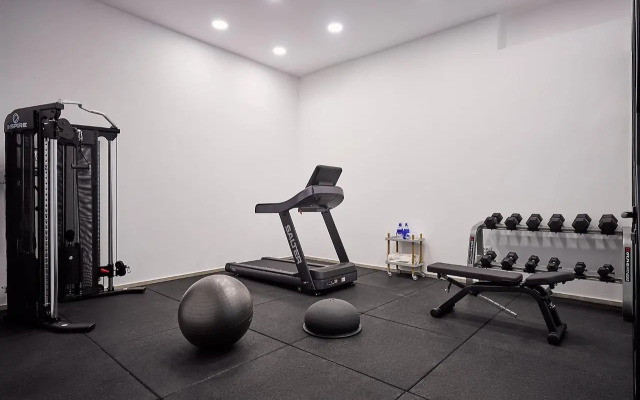 Alleys All-Suite Hotel & Spa