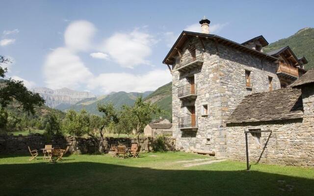 Apartamentos Rurales Casa Buisán