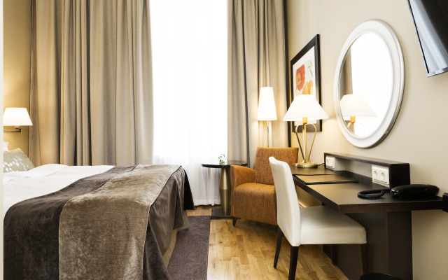 Elite Hotel Knaust