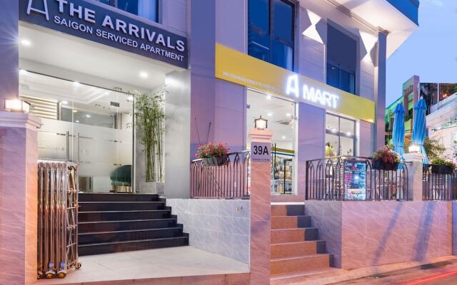 YOURS Apartment - Airport