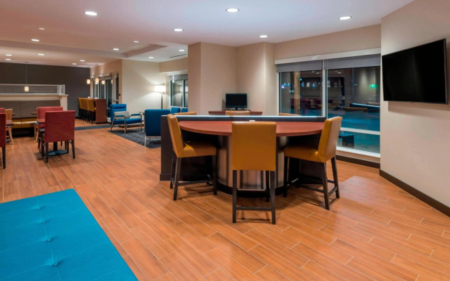 TownePlace Suites by Marriott Hays