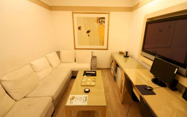 Brown-dot Hotel Paju Heyri