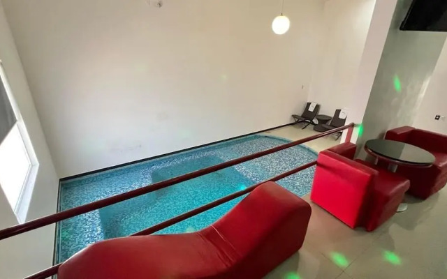 Motel & Hotel Nivel 10