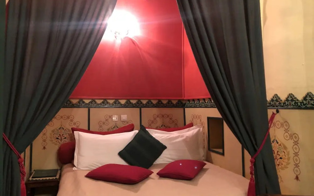 Hotel Sherazade