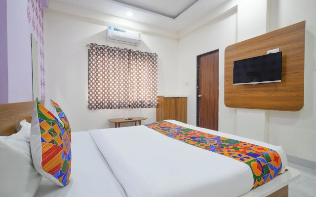 Fabhotel Chirag Inn
