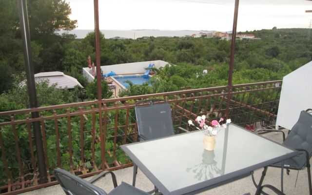 Villa Velin Apartments
