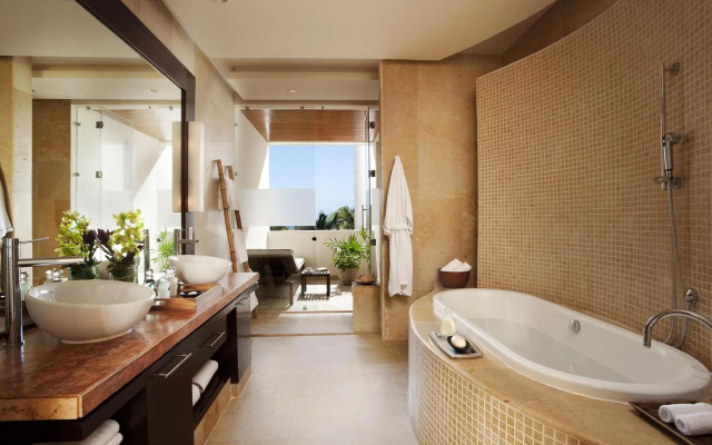 Rosewood Mayakoba