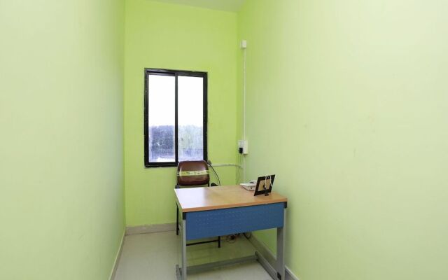 OYO 19521 Hotel Noopur Premium